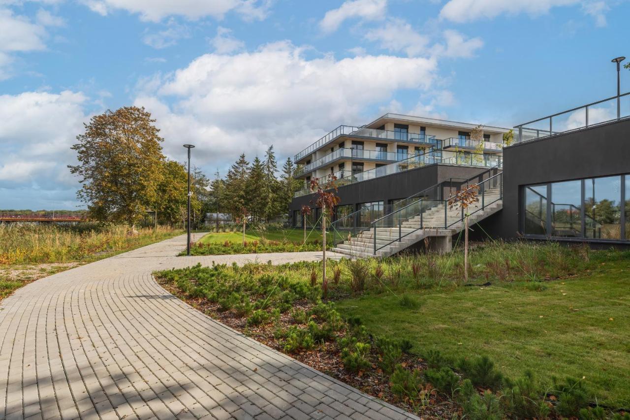 Lux Wellness Resort Apartments By The River By Renters Prestige Dziwnow Exterior photo